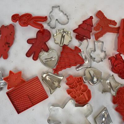 LOT#G235: US Marine Corps Toys for Tots 50th Anniversary