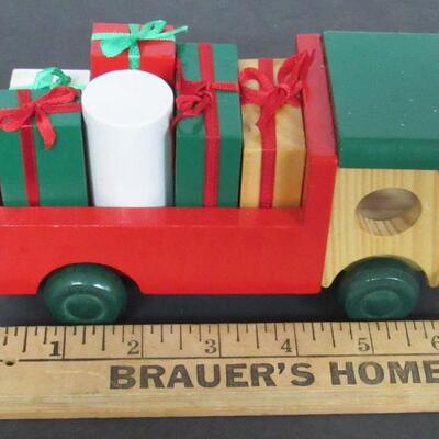 Little Wood Delivery Truck With Christmas Packages