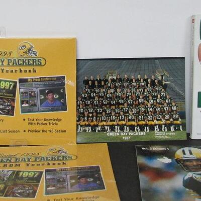 Lot of GB Packers DVDs, Calendars, TV Guide and Photo