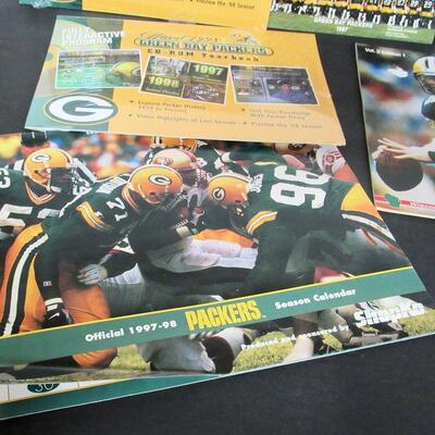 Lot of GB Packers DVDs, Calendars, TV Guide and Photo
