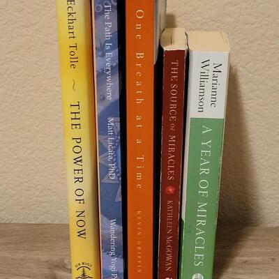 Lot 550: Book lot 
