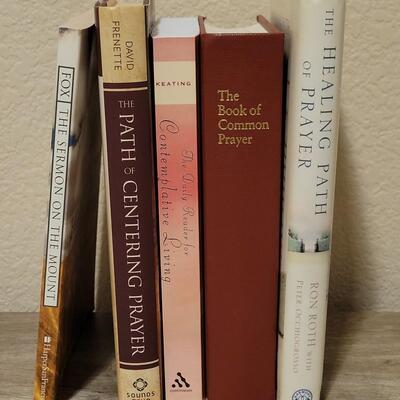 Lot 551: Book lot