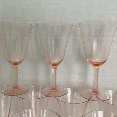 386. Lot of Pink Depression Glass
