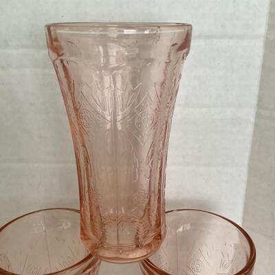 386. Lot of Pink Depression Glass