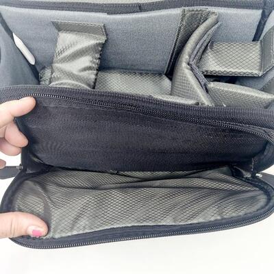 OVER THE SHOLDER NIKON CAMERA BAG 