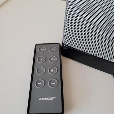 Lot 560: Bose Sound Dock Series 3