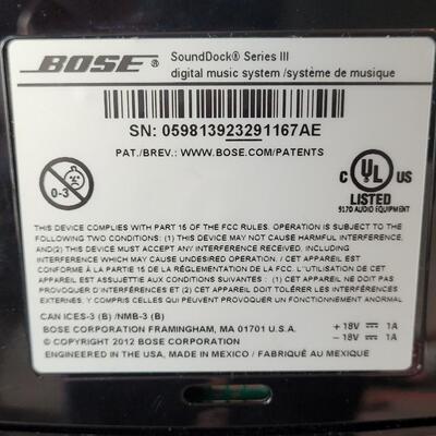 Lot 560: Bose Sound Dock Series 3