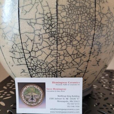 Lot 562: Hemingway Ceramics Vessel by Steve Hemingway 