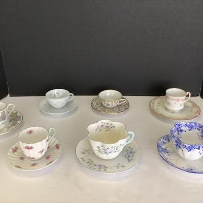 407. Shelley, Wedgwood, Limoge, Tea Cups & Saucer Lot 