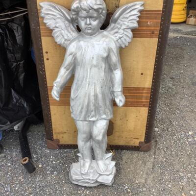 409. Cast Aluminum Angel Mold for Concrete 