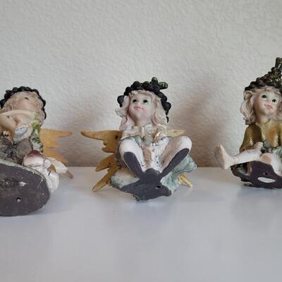 Lot 566: (3) Fairies - one has broken legs