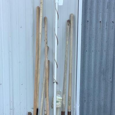 420 Garden Tool Lot 