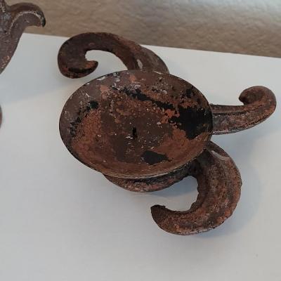 Lot 580: Metal Candle Holders