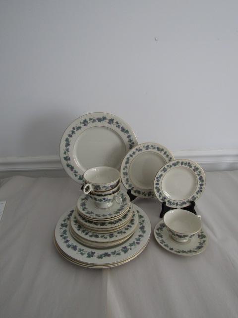 Theodore Haviland 'arbor' Pattern China- Four Place Settings 