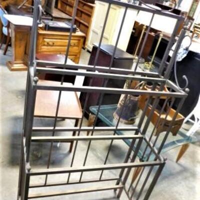 Metal Frame Baker's Rack with Glass Shelves 