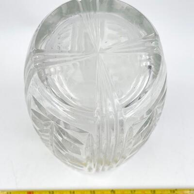 VINTAGE CUT CRYSTAL 8â€ VASE