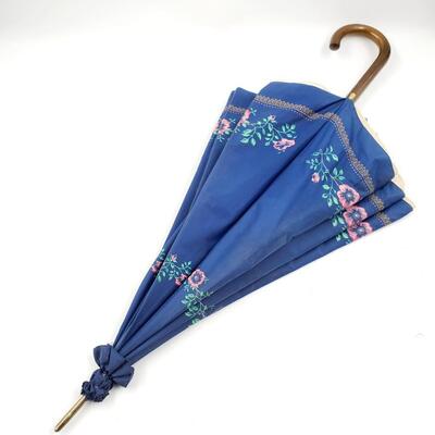 VINTAGE BLUE FLORAL UMBRELLA
