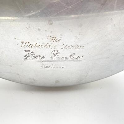 VINTAGE MARY DUNBAR ALUMINUM â€œTHE WATERLESS COOKERâ€ 