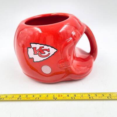 KANSAS CITY CHIEFS SMALL CERAMIC HELMET DECOR
