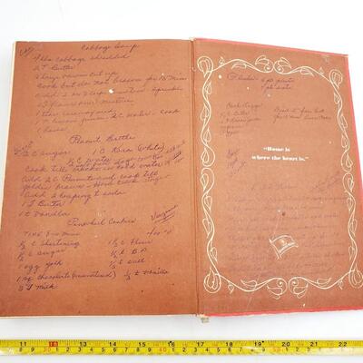 VINTAGE BETTY CROCKER'S PICTURE COOK BOOK COPYRIGHT 1950 FIRST EDITION HARDBACK PUBLISHED BY GENERAL MILLS LOT 1
