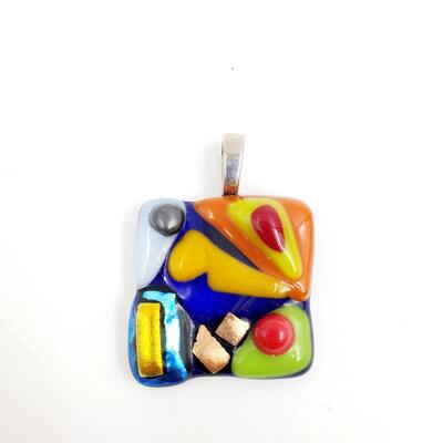 SMALL GLASS COLORFUL PENDANT 