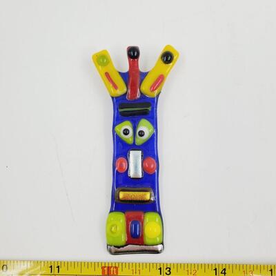 GLASS GEOMETRICAL FACE BROOCH/PIN
