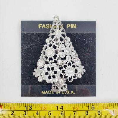 HOLIDAY FASHION PIN BUNDLE OF 3