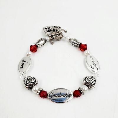 GRANDMOTHER/FOREVER/LOVE BEADED BRACELET