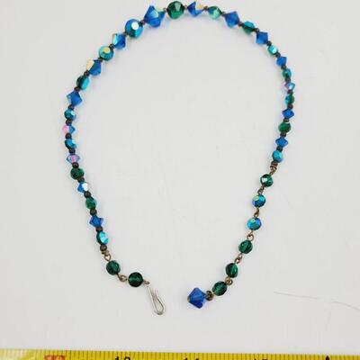 VINTAGE COLORFUL BLUE BEADED NECKALCE 