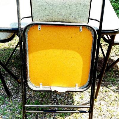 SAMSONITE VINTAGE TABLE & CHAIRS 