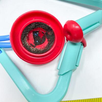 FISHER PRICE PLASTIC DOCTORâ€™S KIT