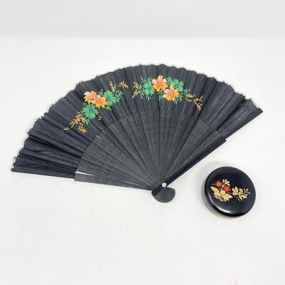 ORIENTAL-STYLE PAPER FAN AND PLASTIC TRINKET BOX