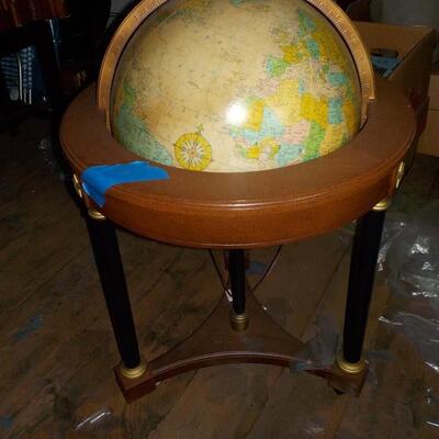 World Rotating Globe with Light.