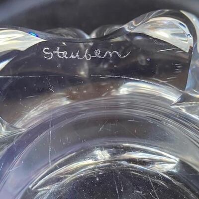 LOT#B256: Large Steuben Glass Bowl