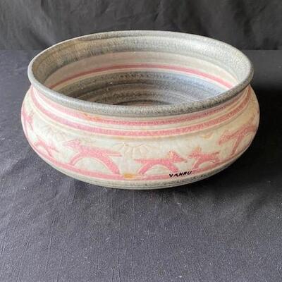 LOT#M275: Pair of Ceramic Bowls