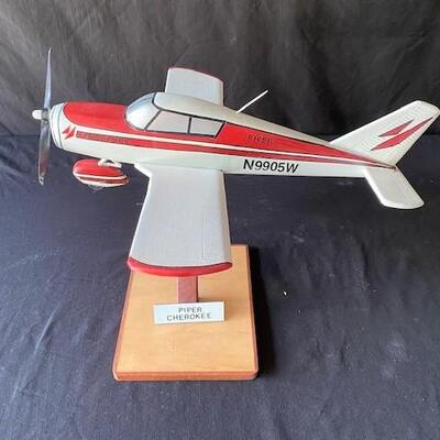 LOT#M283: Piper Cherokee Wooden Airplane Model