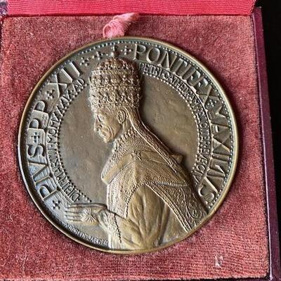 LOT#M286: Pius XII Medal