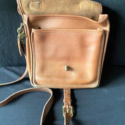 LOT#R308: Coach Satchel Bag