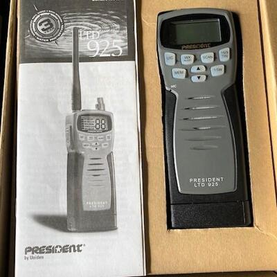 LOT#U325: NOS President 925 2 Way Marine Radio