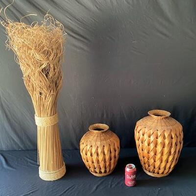 LOT#U339: Assorted Coastal DÃ©cor Lot #1