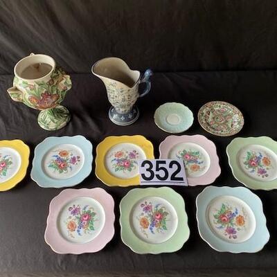 LOT#T352: Assorted China & DÃ©cor Lot #1