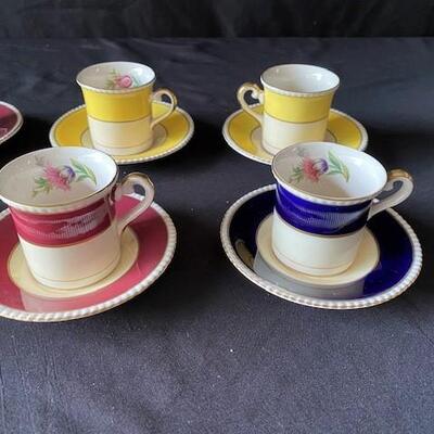 LOT#T353: Ambassador Wear Cups & Saucers