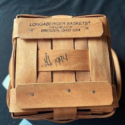 LOT#A358: Longaberger Basket Lot #1