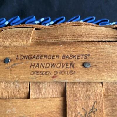 LOT#A358: Longaberger Basket Lot #1