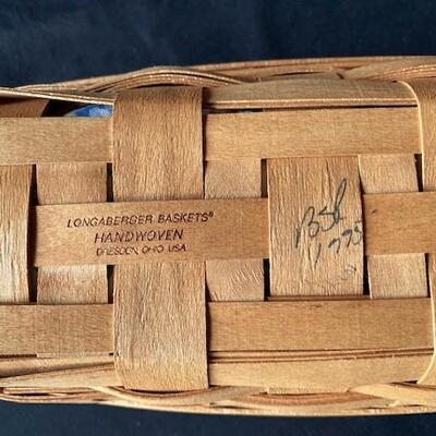 LOT#A358: Longaberger Basket Lot #1