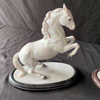 LOT#A359: Lenox Horses Late 80s/Early 90s Lot #1