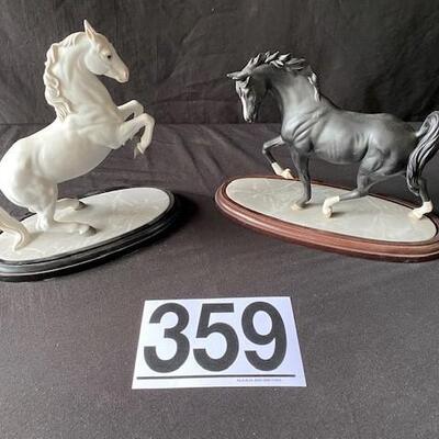 LOT#A359: Lenox Horses Late 80s/Early 90s Lot #1