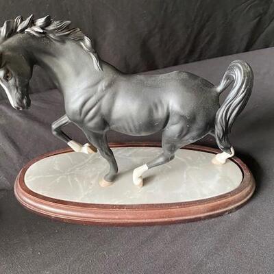 LOT#A359: Lenox Horses Late 80s/Early 90s Lot #1