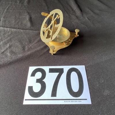 LOT#A370: West London Brass Compass