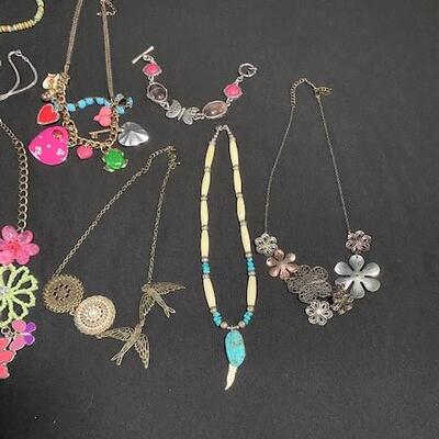 LOT#R372: Large Costume Jewelry Lot #4